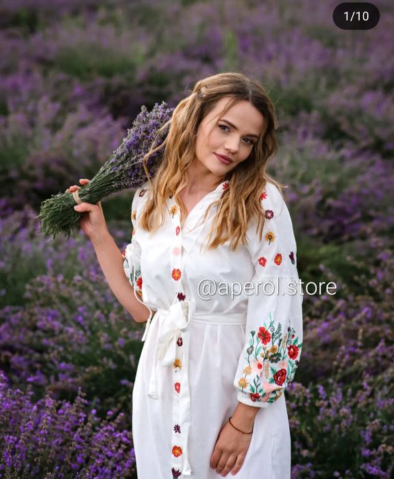 Вишита сукня, розмір Л