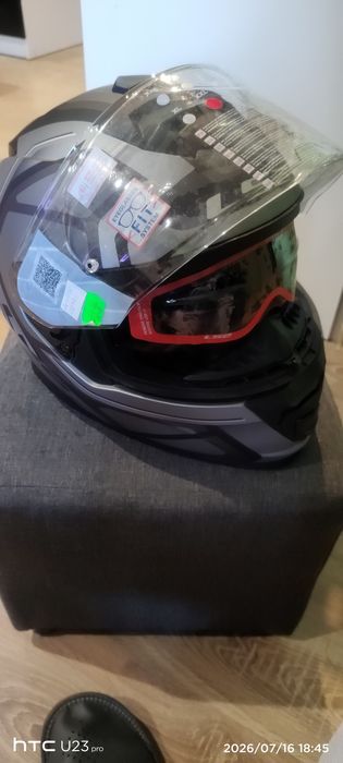 Kask motocyklowy LS2