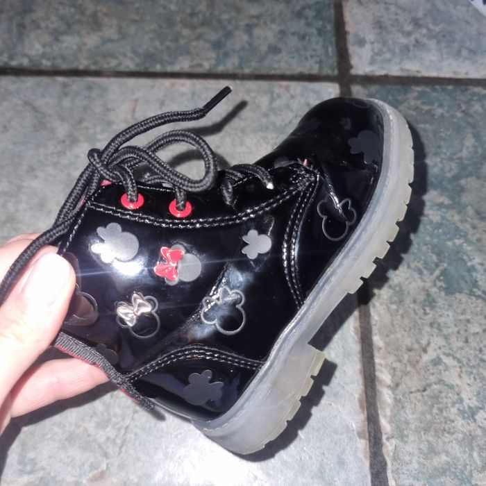 Dziewczęce lakierki Disney Minnie Mouse rozm.24