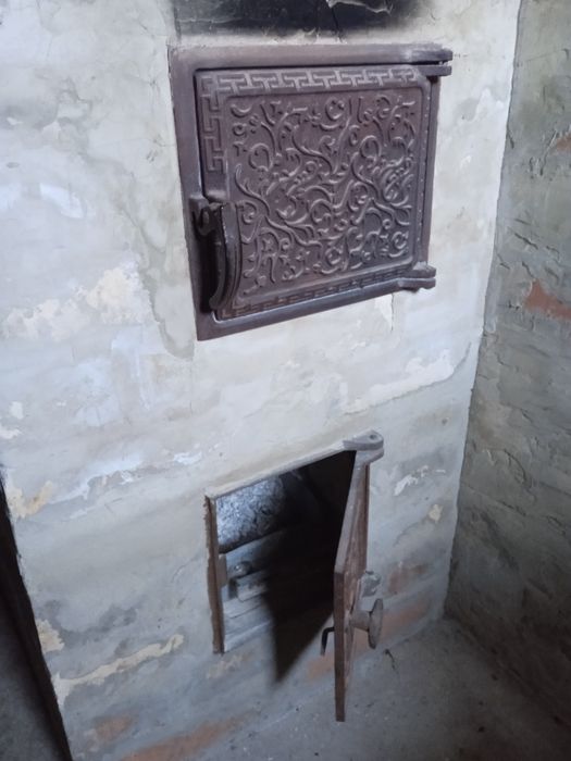 Пепел,зола,попіл,древесный,дров'яний.