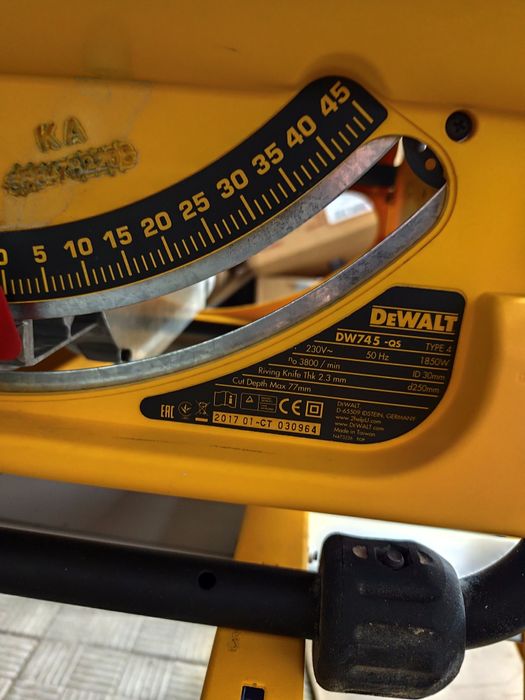 DeWal DW745 пила настільна циркулярка Деволт оригінал