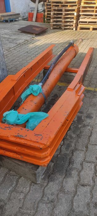 Prensa enfardadeira horizontal para resíduos papel e cartão