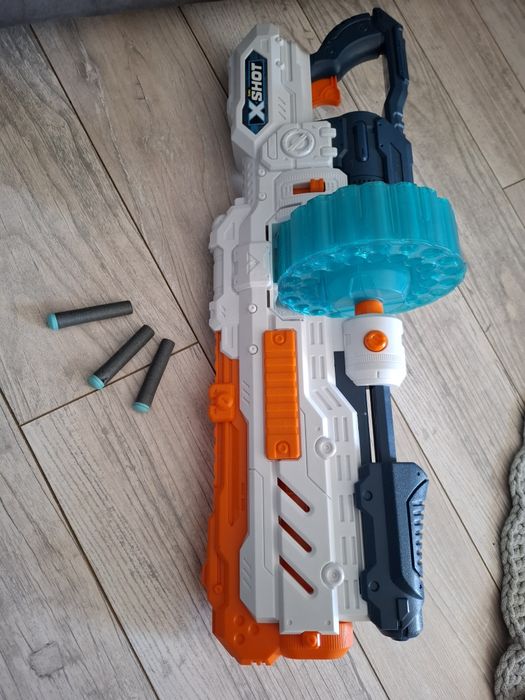 Pistolet na strzałki  x shot