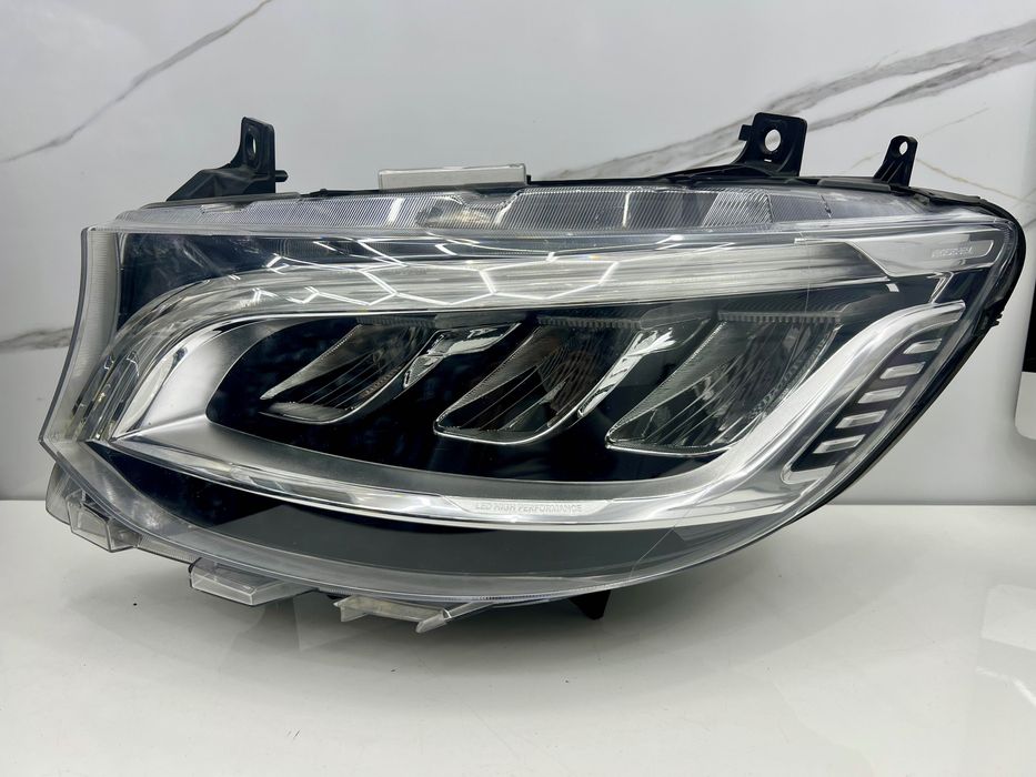 Lampa lewy przód Mercedes Sprinter W910 W907 Full Led Performance, EU.