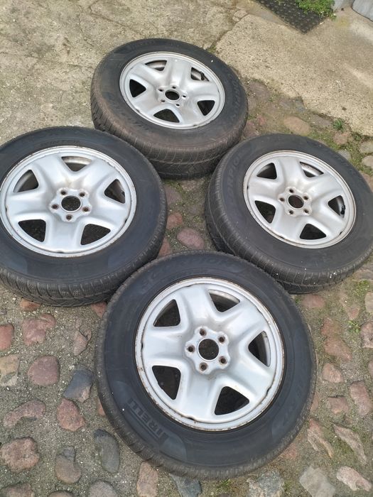 Opony Pirelli Scorpion zimowe 225/65 R17