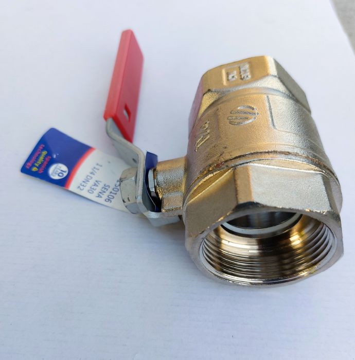 Zawór kulowy woda 1 1/4" GW DN 32 PN30 SENA VA30