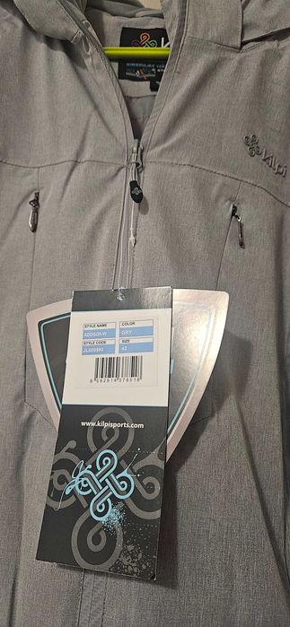 Куртка жіноча нова тепла