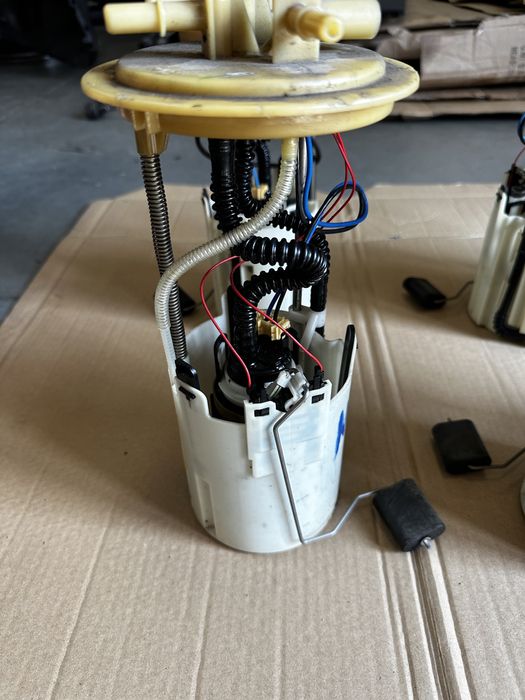 Колба насос паливний поплавок спрінтер W906 Sprinter крафтер