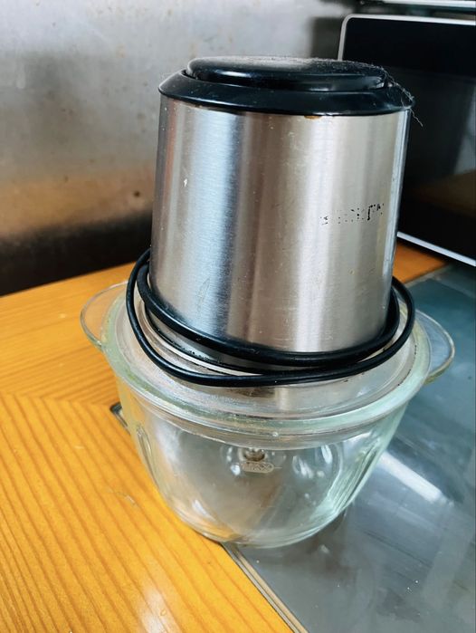 Freezer vertical e utensilios