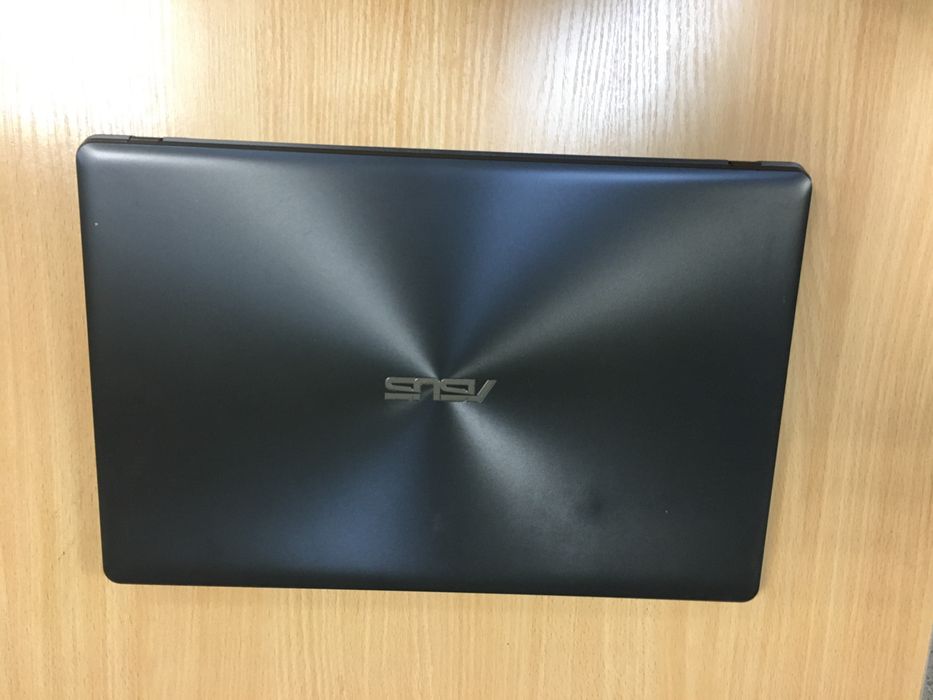 Продам ноутбук ASUS x 550c