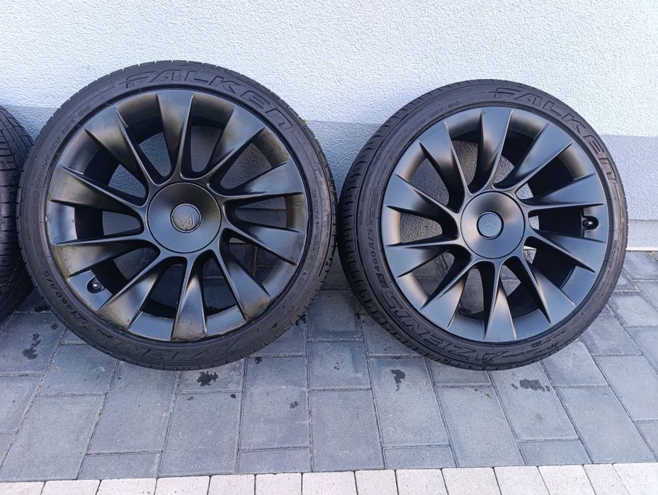диски R20 tesla тесла model Y з шинами  255/40 R20