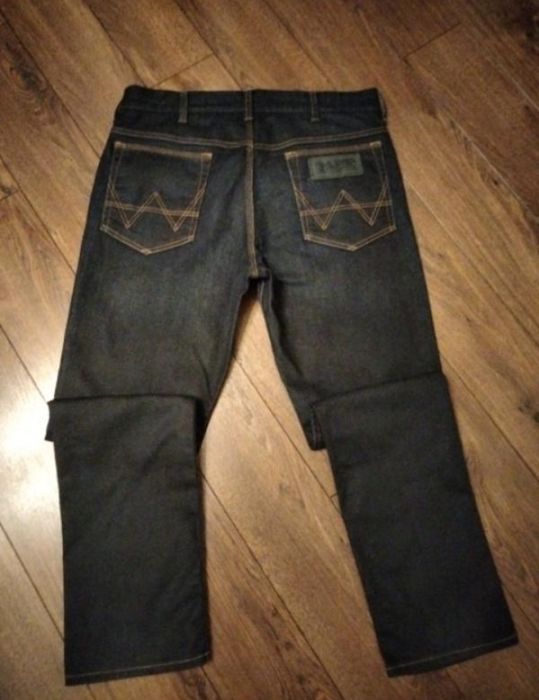 Стильные джинсы  Wrangler