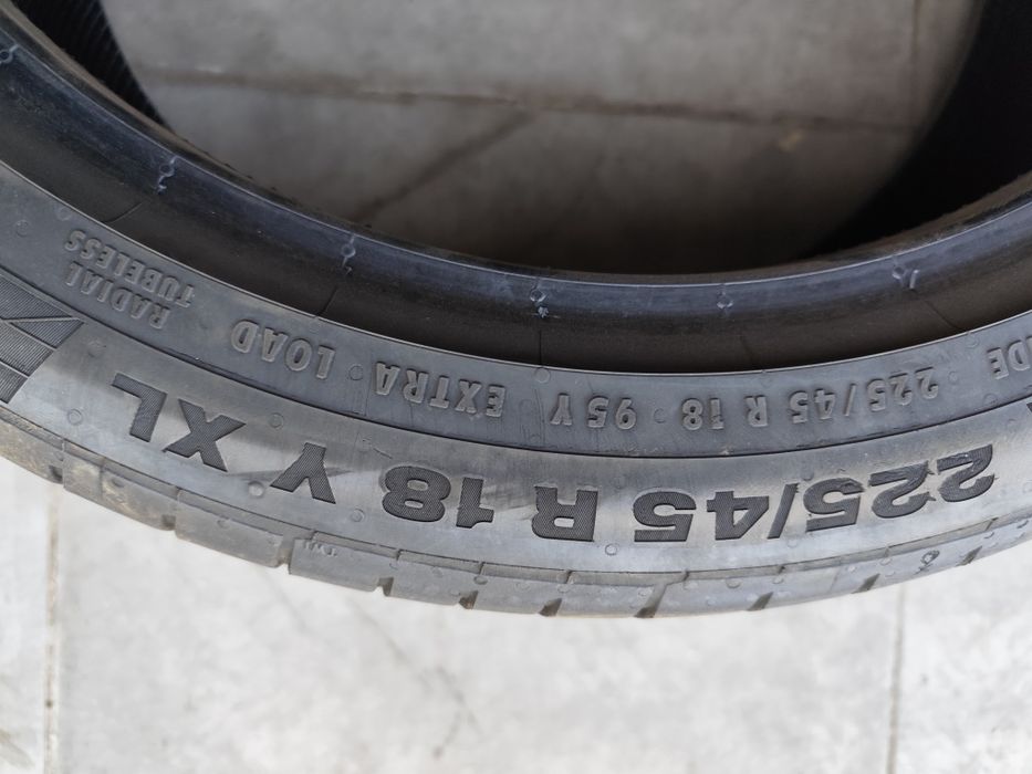 Pneus 22545r18 Continental SC5 Rft 75% piso