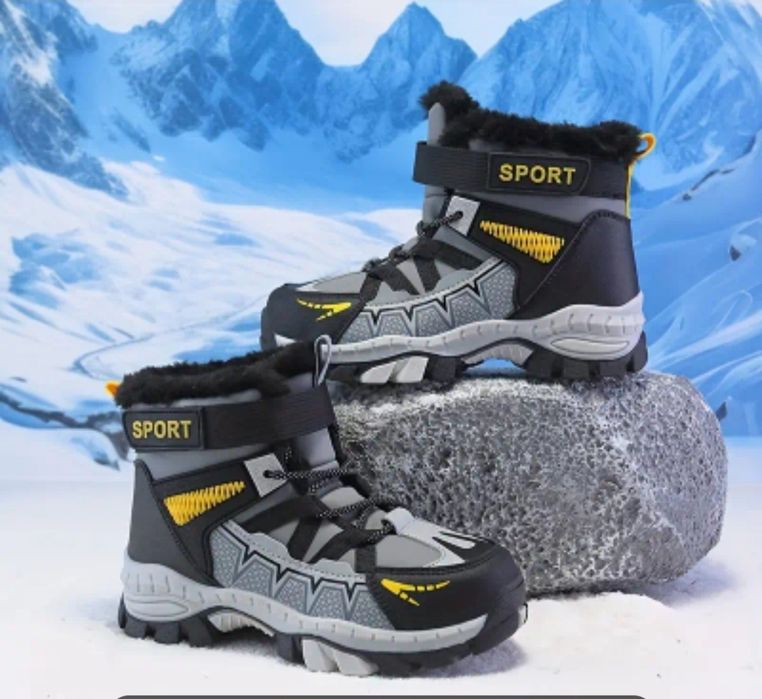 РОЗПРОДАЖ Ботинки, сапоги зимові,кросівки, для дітей,для дівчат і хл