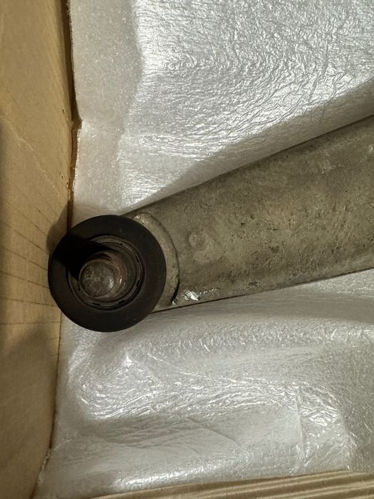 Рычаг передней подвески Honda Civic 5d