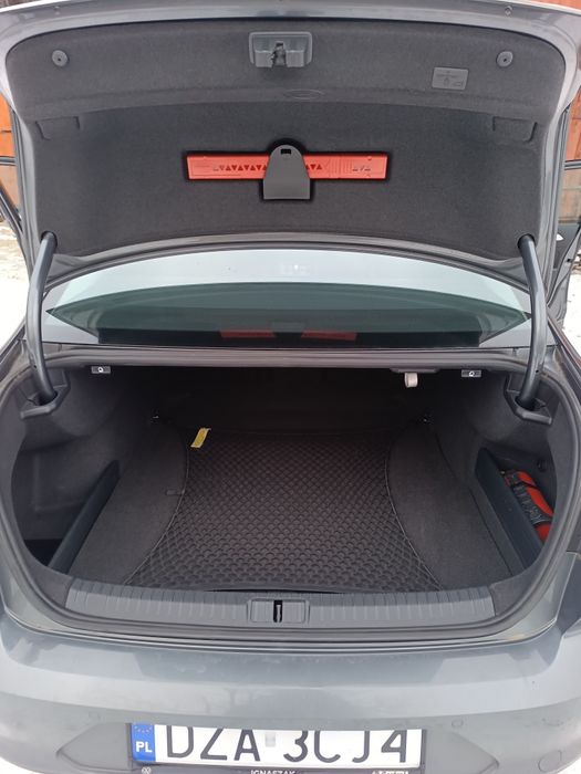 Volkswagen Passat B8 1.8 TSI 180KM 2017r.