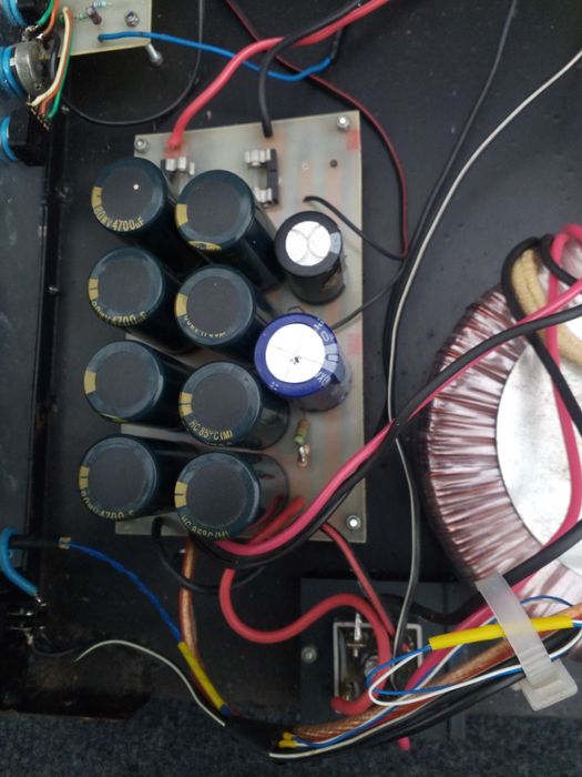 Wzmacniacz basowy robiony na zamówienie 200/300 W