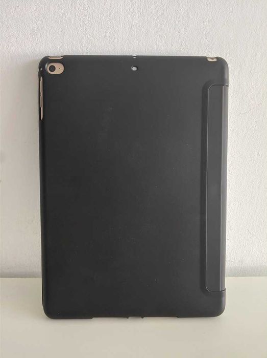 iPad Air 2 Tablet Wi-Fi Cellular LTE SIM 32 GB + etui