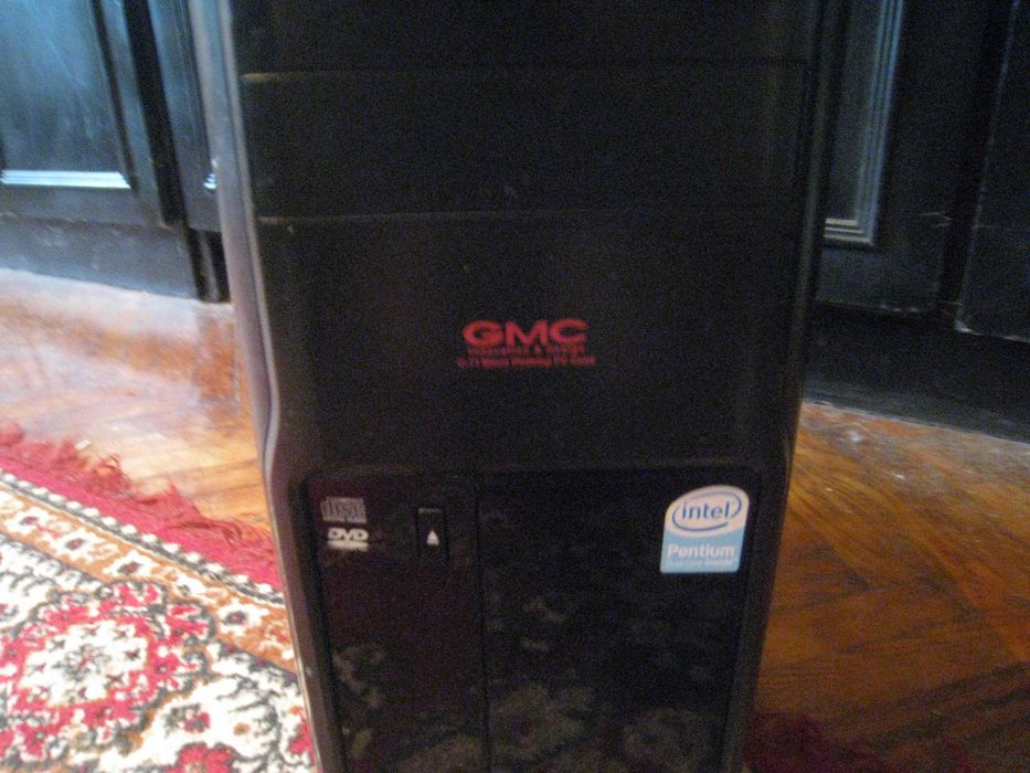 Комплект П.К . Системный блок . Монитор . Клавиатура . Принтер