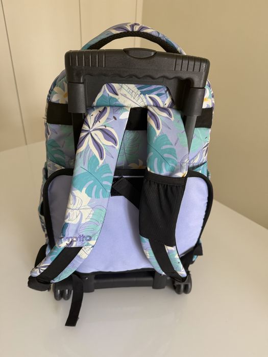 Mochila com Rodas Totto Grafily – Pouco Usada
