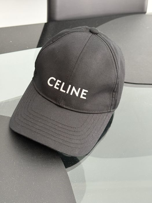 Кепка жіноча CELINE
