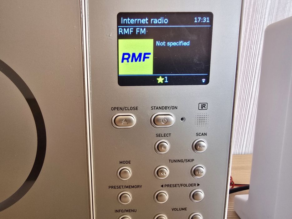 Інтернет радіо Auna Connect Vertical 10034997 WiFi/CD/BT/USB/FM/AUX/DA