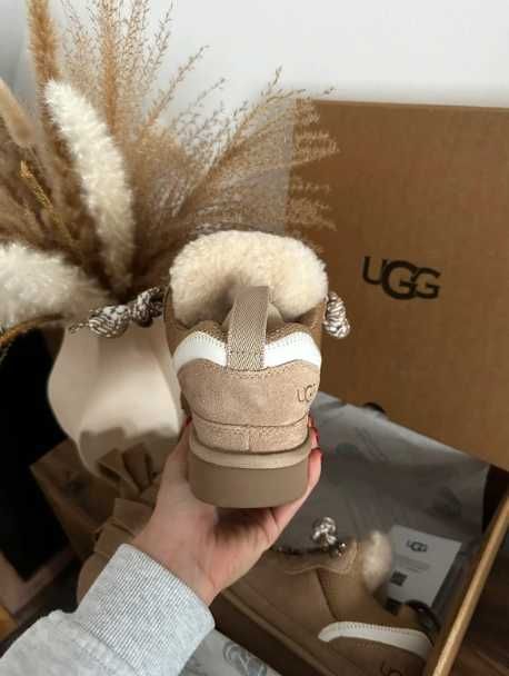UGG Lowmel Sand R.40
