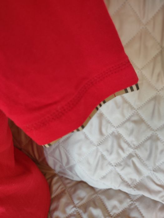 Футболка Burberry для дівчинки S- M