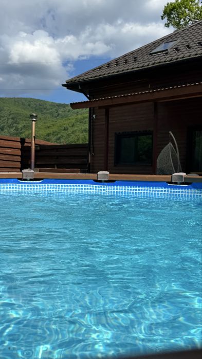 Світло 24/7, Карпати, річка, чан.