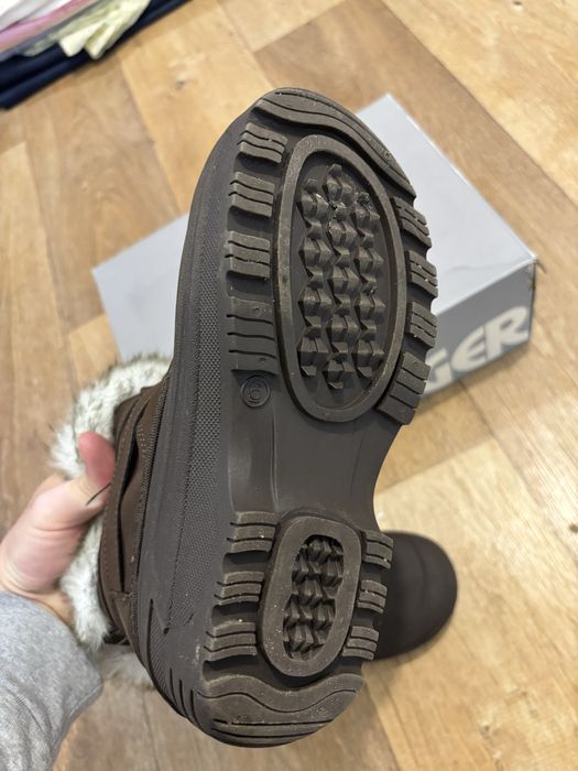 Сапожки женские 22,5 см +-