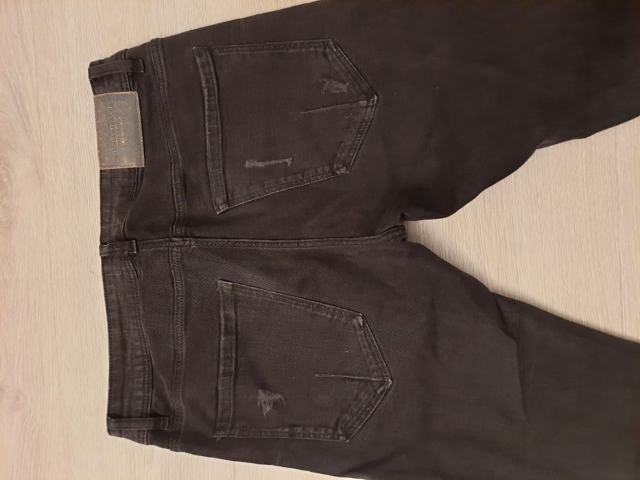 Spodnie męskie Bershka Skinny Fit r.30