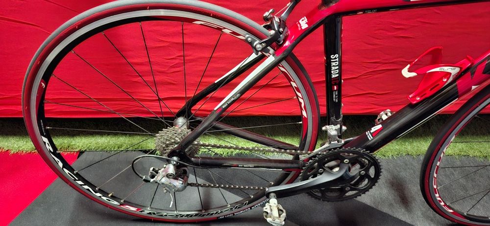 Bicicleta KTM strada LC 5000