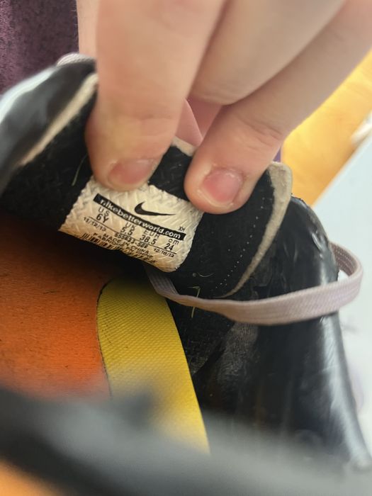 Chuteiras Mercurial antigas