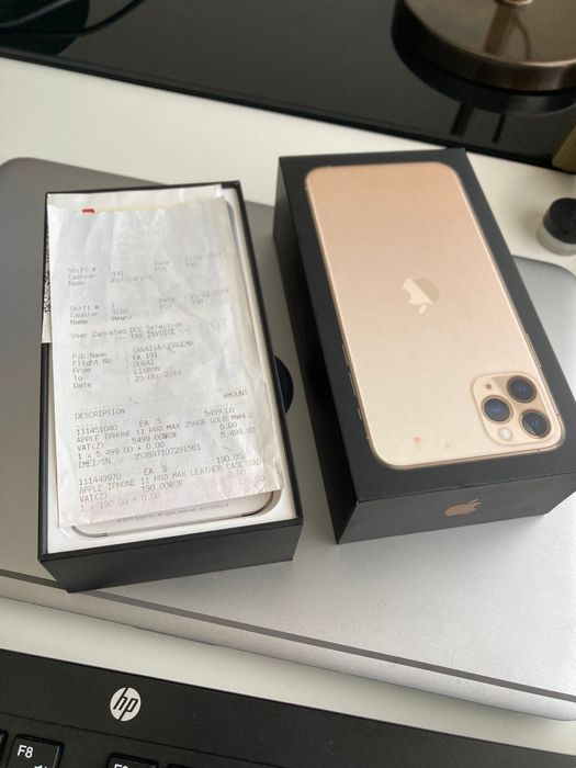 iPhone 11 Pro Max 256GB (Bateria 100%) + AirPods 4 NOVOS