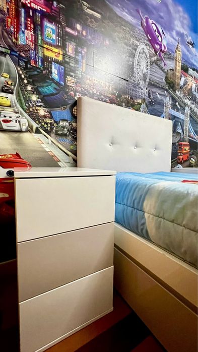 Quarto criança / juvenil / solteiro com mesinhas e secretária (Trama)