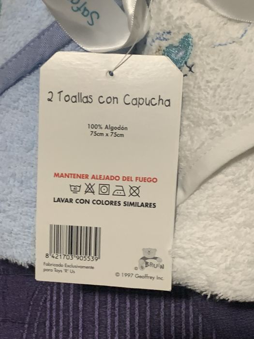 Conjunto de 2 toalhas com capuz bebé (Novo)