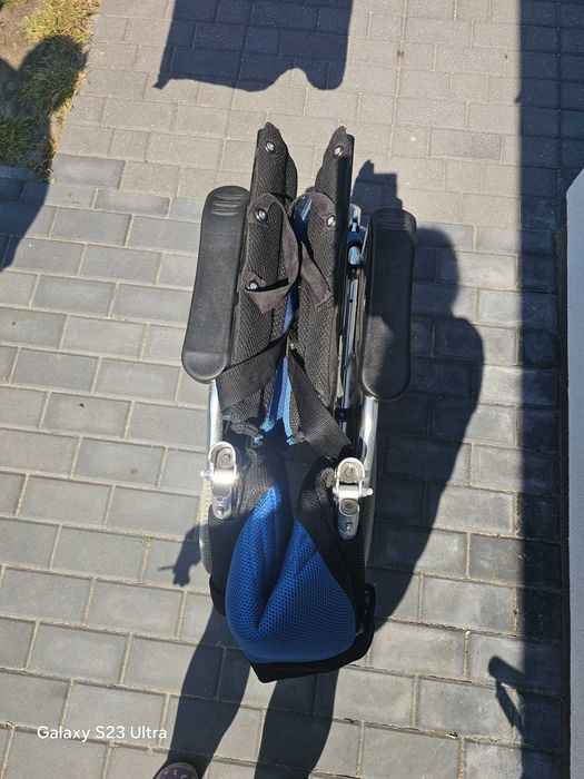 Wózek inwalidzki lekki