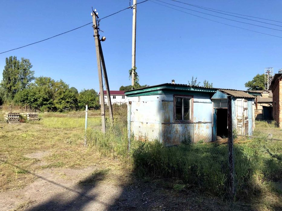 Продаж виробничо-складської бази 982 м², 1,025 га — Попільня