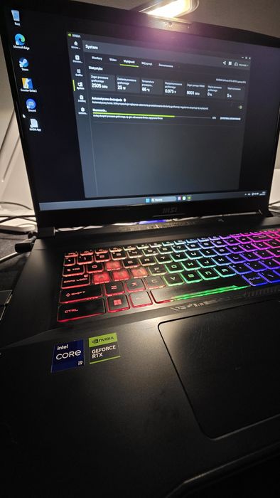 Laptop MSI katana i9 32gb ddr5