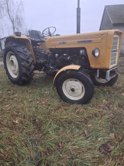 Ursus c360 c4011. Z dokumentami.