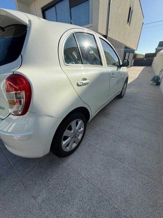 Nissan Micra 2013 – Edição Especial 30 Anos | Apenas 75.000 km | Branco Pérola