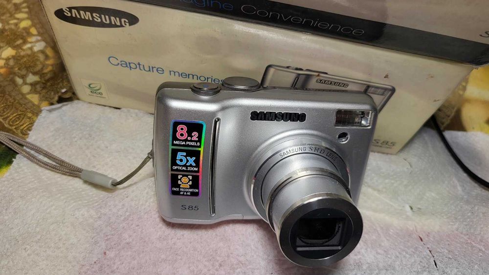 цифровой фотоаппарат, Samsung S85 фарфор статуэтка sharp