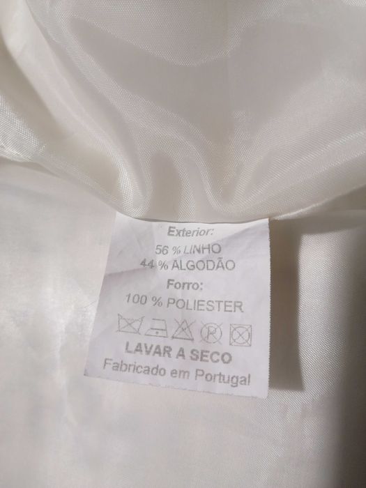 Casaco branco, cintado, tamanho 42