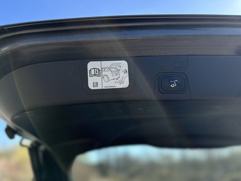 Ford C-max  hybrid sel