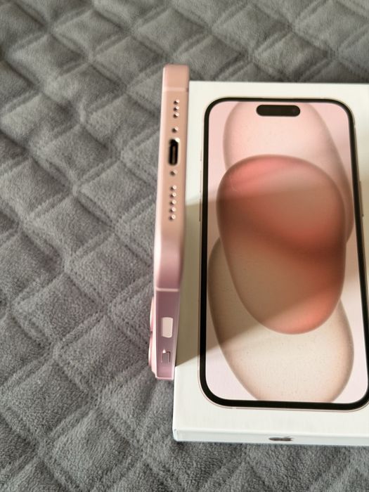 Apple iphone 15 128 Pink