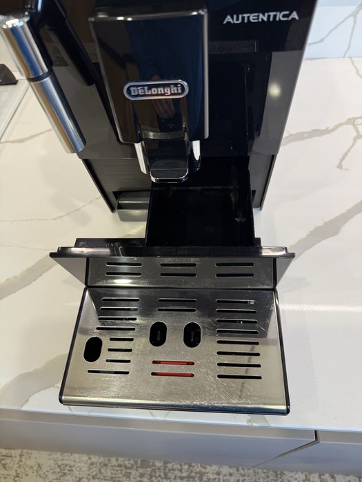 Кавомашина delonghi autentica