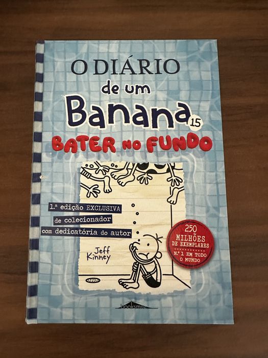 Vendo 9 livros da coleção O Diário de um Banana de Jeff Kinney, em português, em excelente estado.