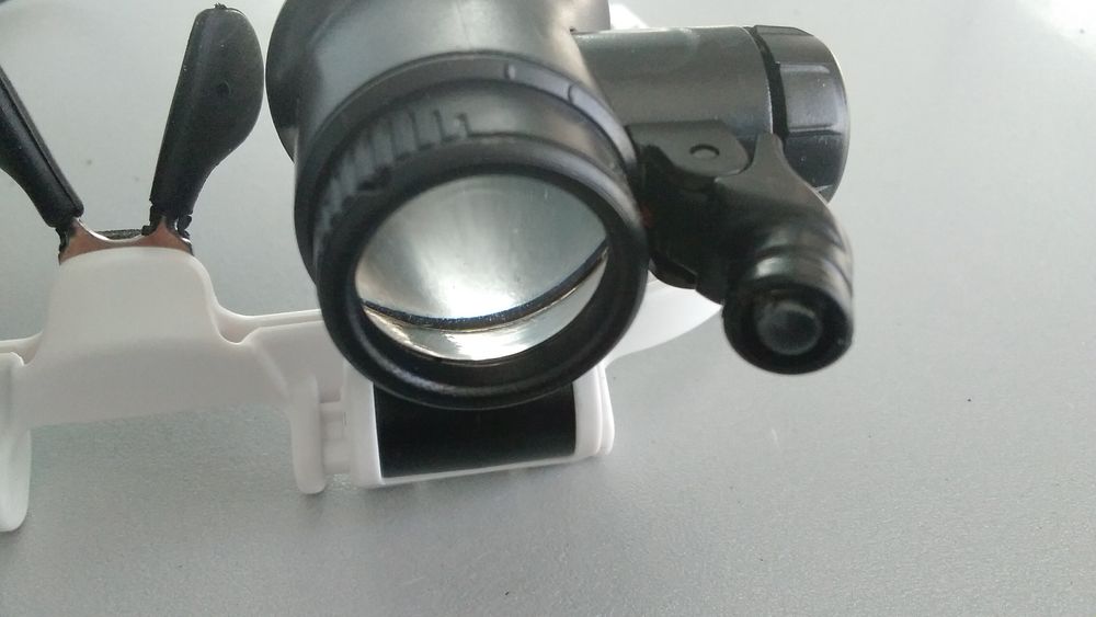 Биокулярные очки с подсветкой для ремонта и других работ