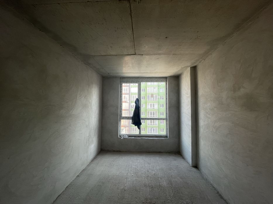 Здана З-х кімнатна квартира з гарним краєвидом, район міського озера