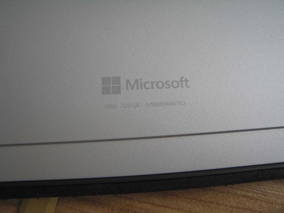 Microsoft Surface Pro 7